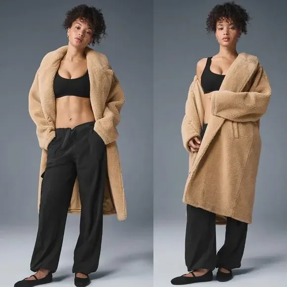 ALO YOGA Oversized Sherpa Trench Coat in Camel Size S - Picture 5 of 16